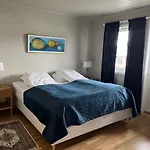 Henningsvaer, Lofoten With Fantastic View Holiday home Henningsvaer