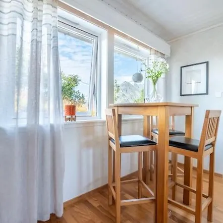 Holiday home Henningsvaer, Lofoten With Fantastic View Henningsvaer